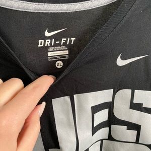 Nike dryfit men’s shirt